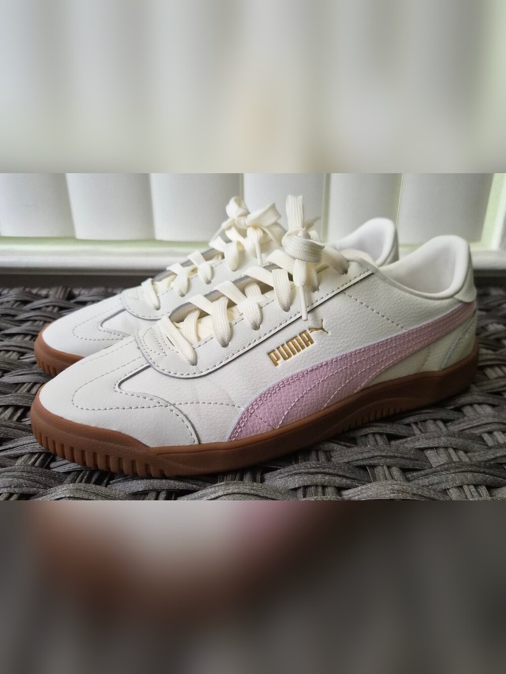 Puma Women's Sneakers 💖
